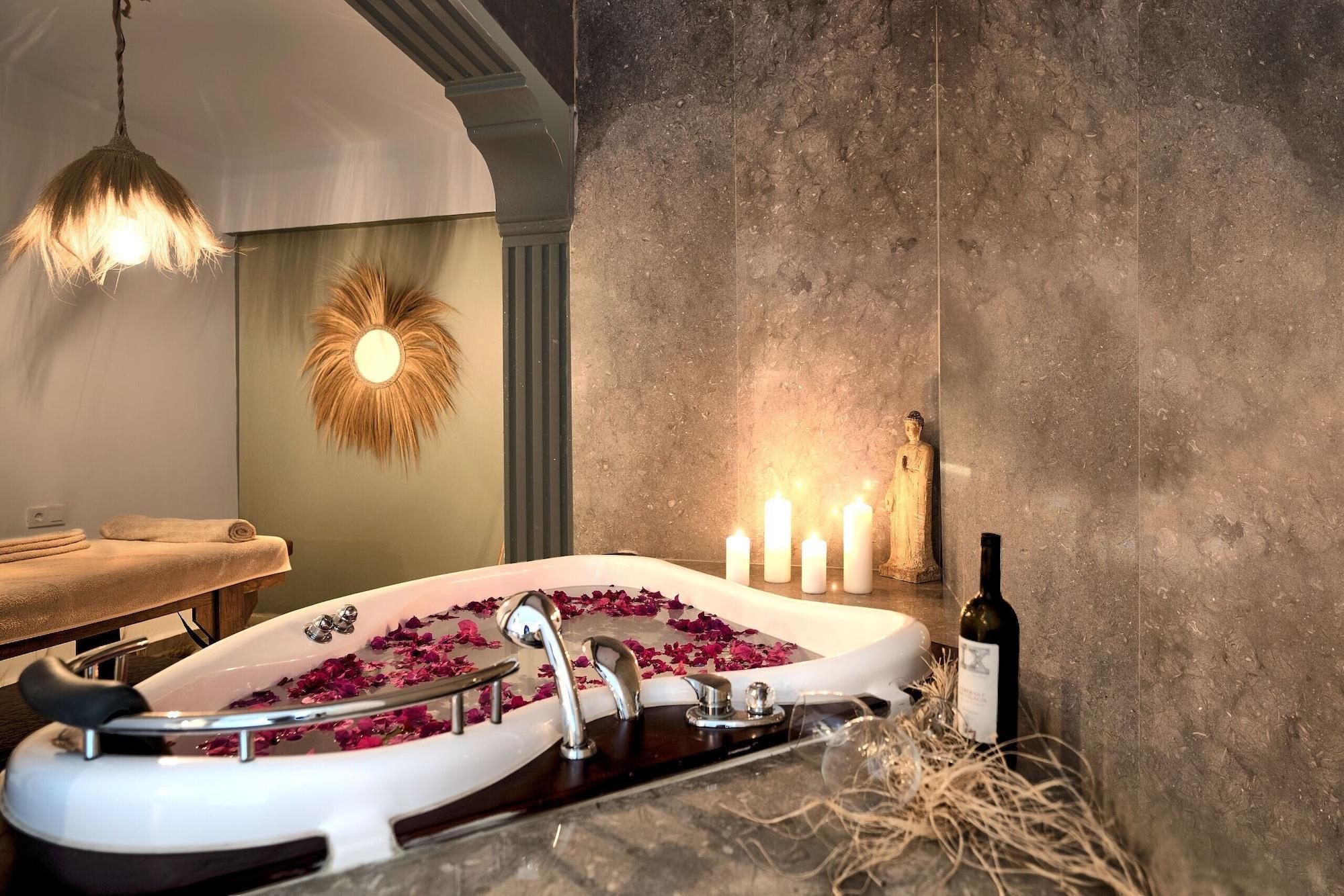 Liman Hotel Guemuesluek - Adult Only Bodrum Exteriör bild