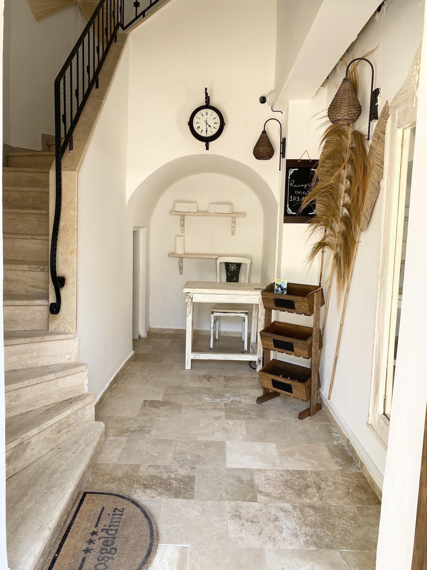 Liman Hotel Guemuesluek - Adult Only Bodrum Exteriör bild